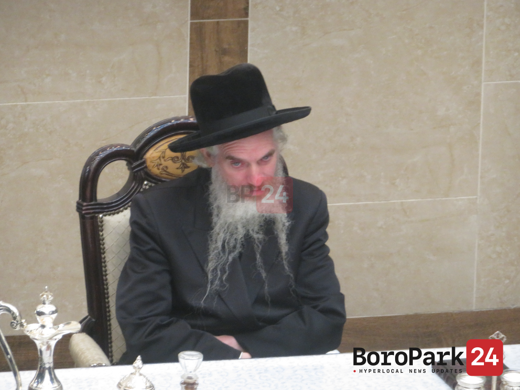 Loitzker Rebbe to Spend Shabbos in Boro Park, to Split Time among Family Simchos