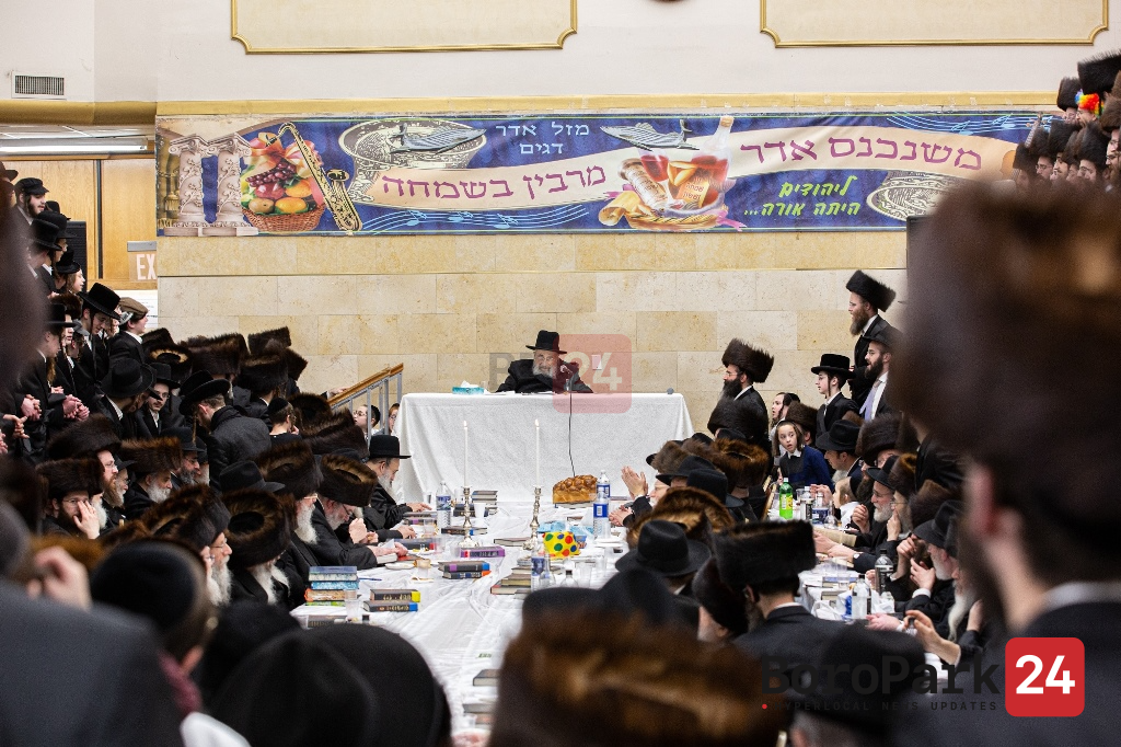 Purim by Rebbes and Rabbunim - Part 1